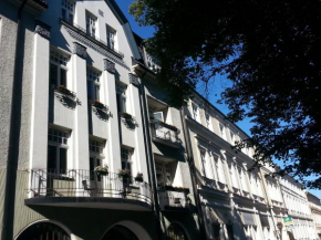 Отель Barclay Hotel  Тарту